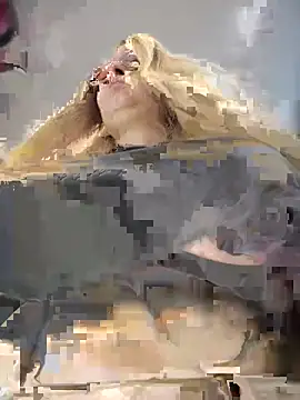 Snapshot of Teya_moon_ chatting on 01.09.25 Teya moon  online show from 01.09.25