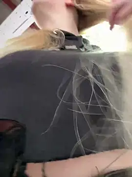 Snapshot of Teya_moon_ chatting on 02.01.25 Teya moon  online show from 02.01.25