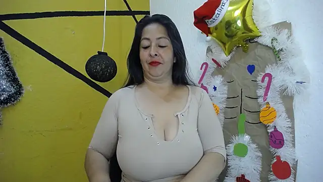 Catalina JH online show from 12.07.24