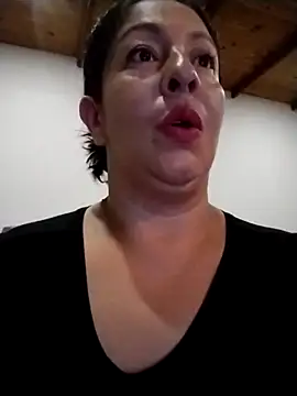 Catalina JH online show from 02.25.25