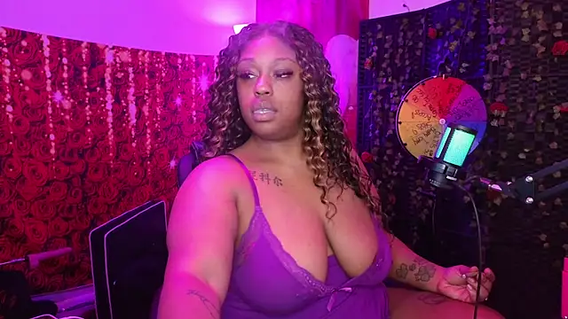 cheriserozequeen online show from 02.18.26
