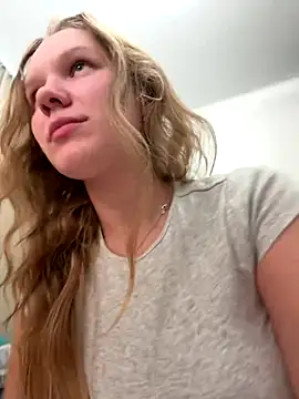 Ketitull online show from 10.04.25