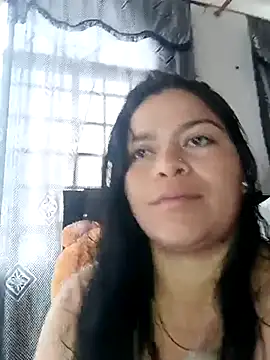 Snapshot of Sofia_Queen17 chatting on 03.08.25 Sofia Queen17 online show from 03.08.25