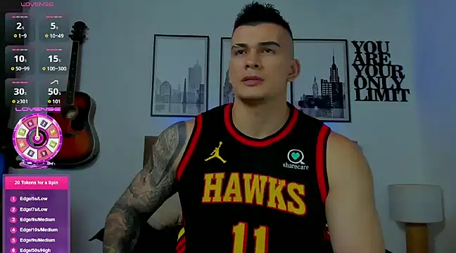 Snapshot of seancarreraa chatting on 01.25.25 seancarreraa online show from 01.25.25