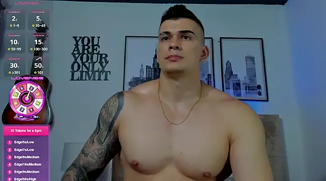 Snapshot of seancarreraa chatting on 02.03.25 seancarreraa online show from 02.03.25