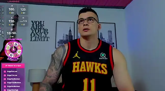 Snapshot of seancarreraa chatting on 03.21.25 seancarreraa online show from 03.21.25