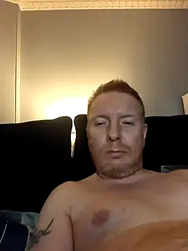 Snapshot of walker1979 chatting on 10.10.25 walker1979 online show from 10.10.25