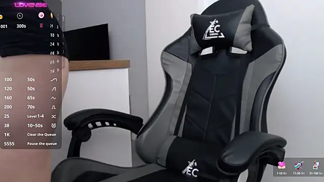 MakiimaStar online show from 02.21.25