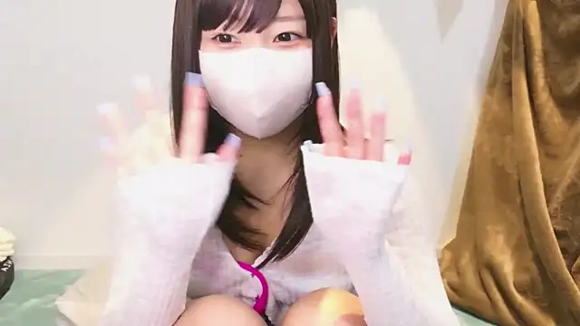 Snapshot of YUTSU_KI chatting on 02.01.25 YUTSU KI online show from 02.01.25