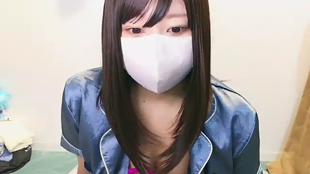 Snapshot of YUTSU_KI chatting on 02.09.25 YUTSU KI online show from 02.09.25