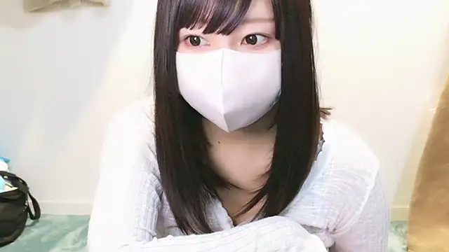 Snapshot of YUTSU_KI chatting on 03.16.25 YUTSU KI online show from 03.16.25