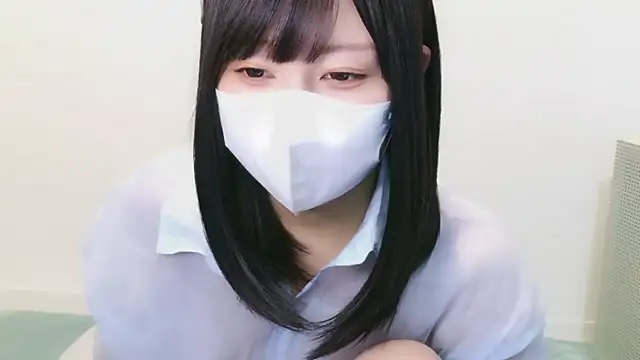 Snapshot of YUTSU_KI chatting on 09.27.25 YUTSU KI online show from 09.27.25