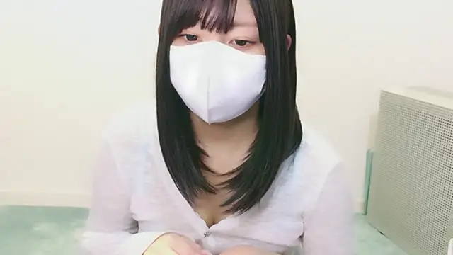 Snapshot of YUTSU_KI chatting on 10.15.25 YUTSU KI online show from 10.15.25