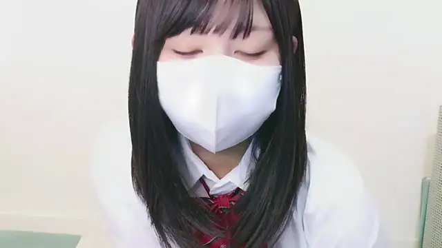 Snapshot of YUTSU_KI chatting on 10.20.25 YUTSU KI online show from 10.20.25