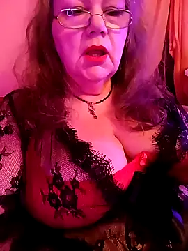 Snapshot of Snezhana chatting on 02.01.25 Snezhana online show from 02.01.25