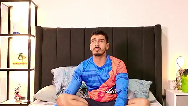 Snapshot of muscle_ares chatting on 01.06.26 muscle ares online show from 01.06.26