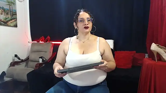 Aleja Gonzales online show from 02.24.26