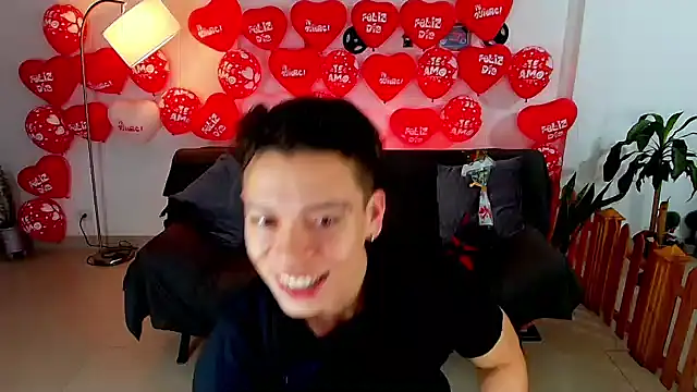 Snapshot of Baxter_Dex chatting on 02.15.25 Baxter Dex online show from 02.15.25