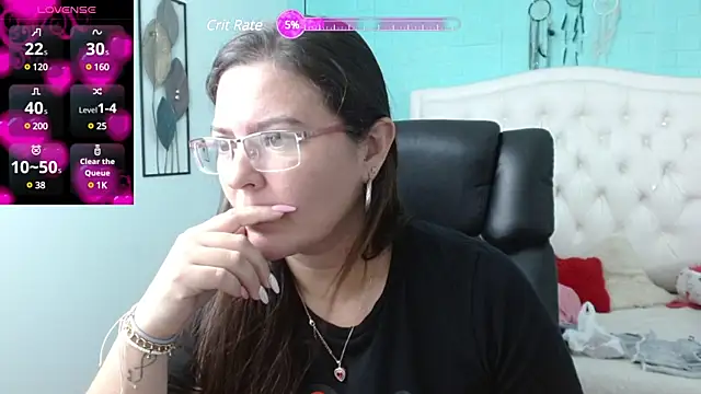 Snapshot of MsJossie chatting on 03.08.25 MsJossie online show from 03.08.25