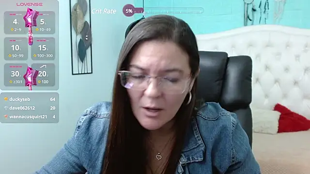 Snapshot of MsJossie chatting on 03.20.25 MsJossie online show from 03.20.25