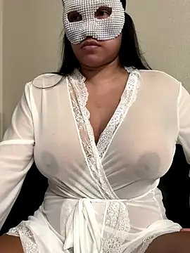 Snapshot of Blzsugar chatting on 10.28.25 Blzsugar online show from 10.28.25