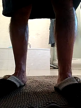 Snapshot of maxcock214 chatting on 11.18.25 maxcock214 online show from 11.18.25