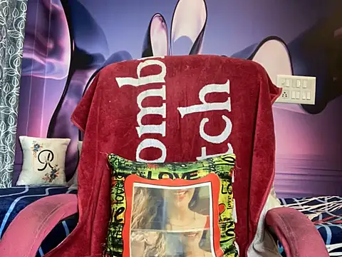 Royal girl 1 online show from 03.06.25