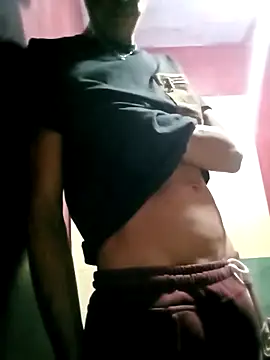 Snapshot of fkoito chatting on 03.19.25 fkoito online show from 03.19.25