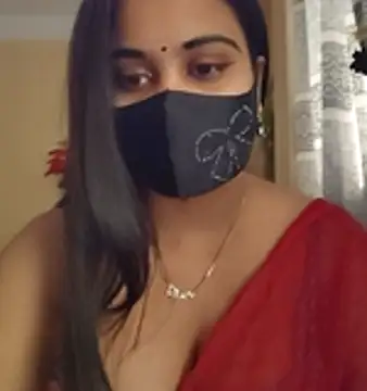 Snapshot of SimaRoy- chatting on 10.30.25 SimaRoy- online show from 10.30.25