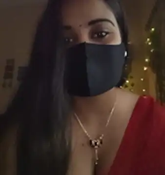 Snapshot of SimaRoy- chatting on 11.28.25 SimaRoy- online show from 11.28.25