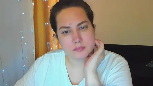 Snapshot of _madalexa_ chatting on 02.13.26 madalexa online show from 02.13.26