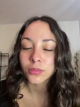 Megan Rodrigo online show from 03.06.26