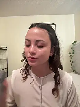 Megan Rodrigo online show from 03.19.26