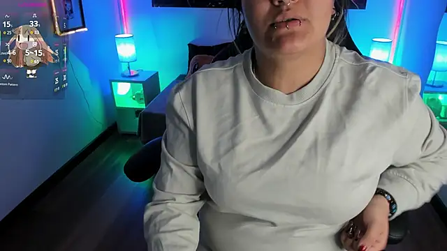 lucky-leah online show from 11.26.25