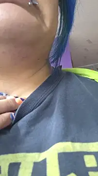 lucky-leah online show from 02.08.26