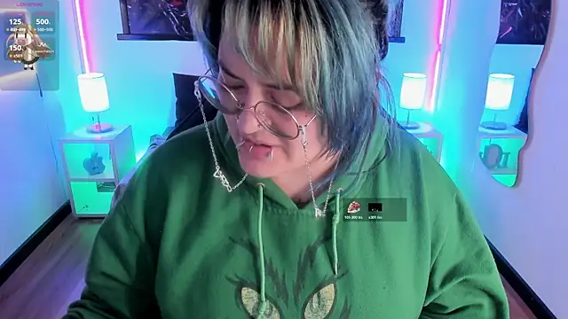 lucky-leah online show from 04.01.26