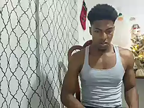 Snapshot of andrews2399 chatting on 12.15.24 andrews2399 online show from 12.15.24