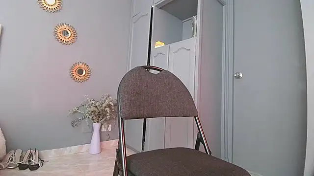 Snapshot of arteverena chatting on 12.08.24 arteverena online show from 12.08.24