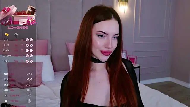 Snapshot of Anje_Cox chatting on 02.05.25 Anje Cox online show from 02.05.25