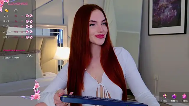 Snapshot of Anje_Cox chatting on 03.17.25 Anje Cox online show from 03.17.25