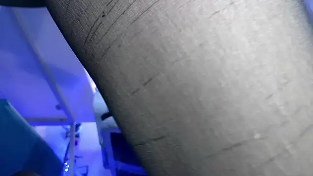 SUZZET 22 online show from 12.05.25