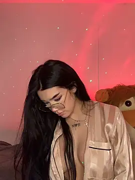 Ambar R0SSE online show from 01.13.25