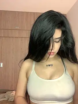 Ambar R0SSE online show from 03.01.25