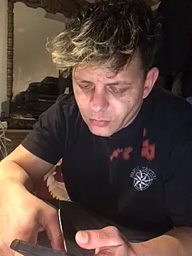 Phelyxx elgato online show from 03.20.25