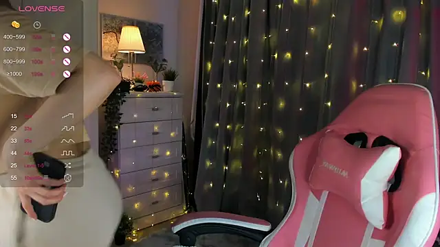 FreyaRaya online show from 03.13.25