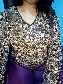 Snapshot of Dayna-36 chatting on 03.10.25 Dayna-36 online show from 03.10.25