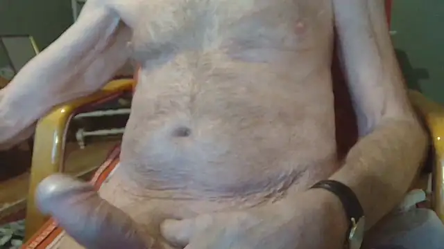 Snapshot of lasseoldman chatting on 02.13.26 lasseoldman online show from 02.13.26