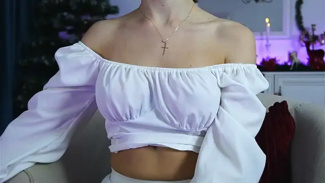 ivyleague  online show from 11.08.25