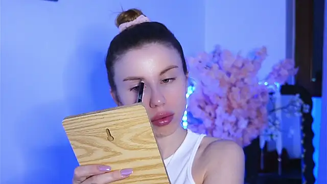 ivyleague  online show from 03.31.26