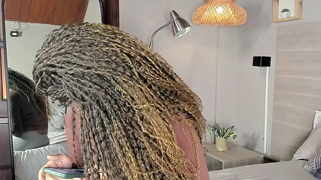 nayah   online show from 03.31.26